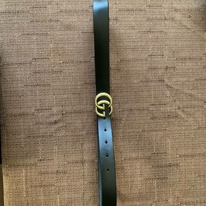FAKE Gucci belt